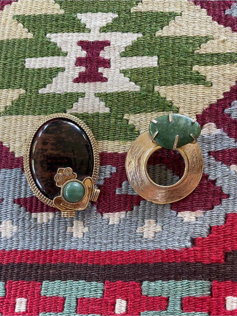 MCM natural stones brooches